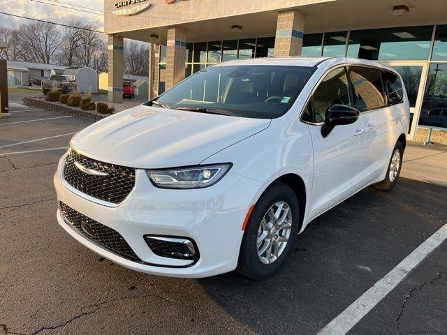 Chrysler Pacifica Select FWD 2026