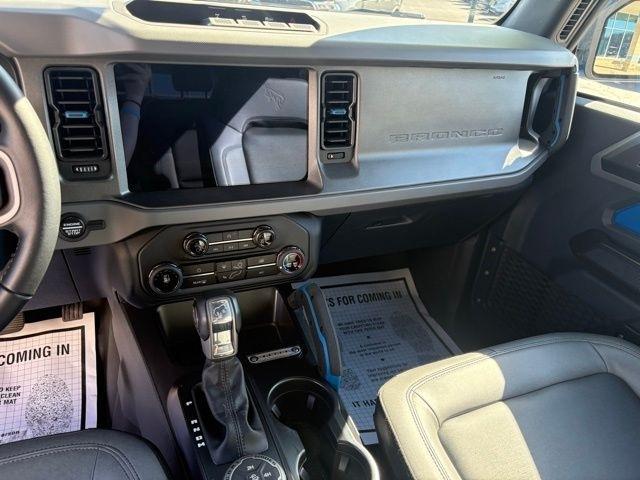 Ford Bronco Black Diamond 2 Door 4x4 2024