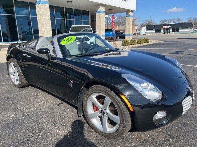 Pontiac Solstice 2dr Convertible 2006