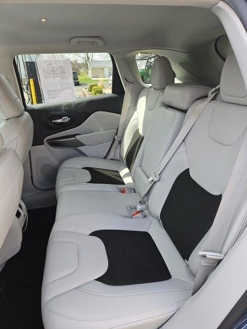 Jeep Cherokee Latitude Plus 4x4 2021