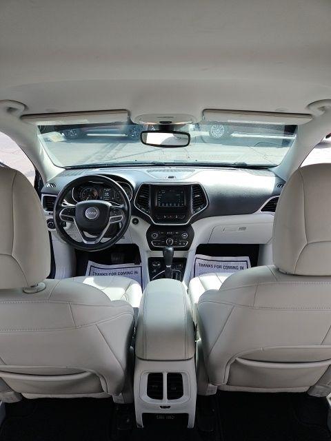 Jeep Cherokee Latitude Plus 4x4 2021