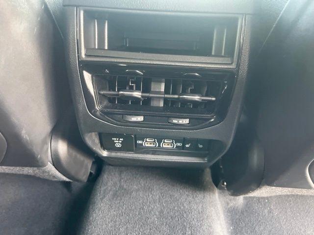 Jeep Grand Cherokee Limited 4x4 2023