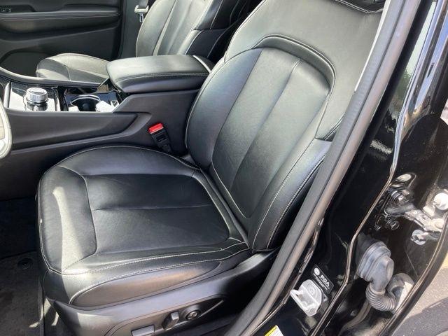 Jeep Grand Cherokee Limited 4x4 2023