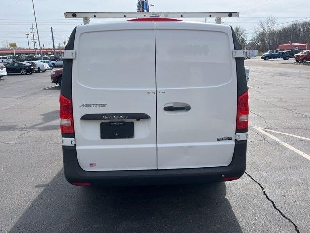 Mercedes-Benz Metris Cargo Van Standard Roof 126" Wheelbase 2019