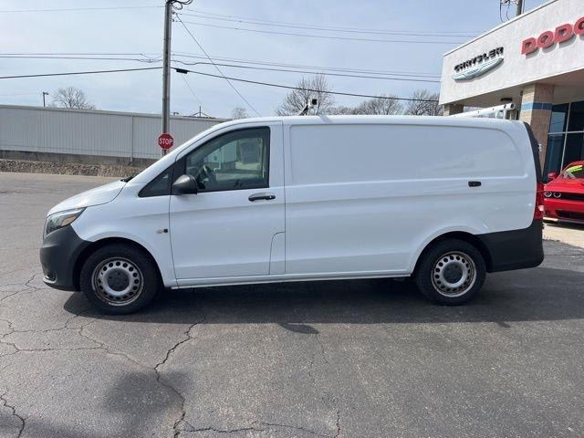 Mercedes-Benz Metris Cargo Van Standard Roof 126" Wheelbase 2019