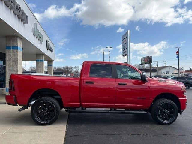 RAM 2500 Big Horn 4x4 Crew Cab 6'4" Box 2026