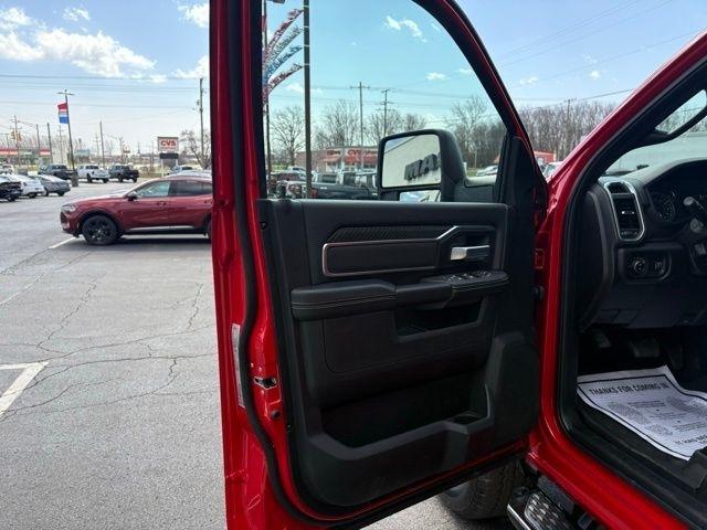 RAM 2500 Big Horn 4x4 Crew Cab 6'4" Box 2026