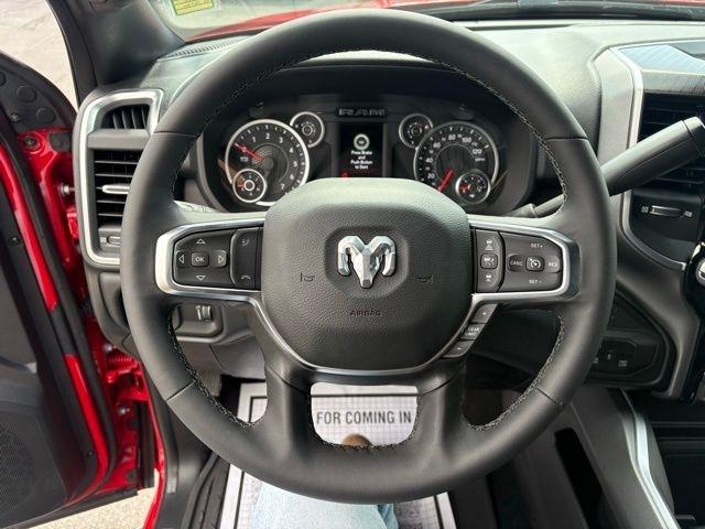 RAM 2500 Big Horn 4x4 Crew Cab 6'4" Box 2026