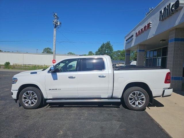 RAM 1500 Longhorn 4x4 Crew Cab 5'7" Box 2022