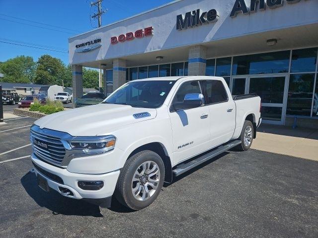 RAM 1500 Longhorn 4x4 Crew Cab 5'7" Box 2022