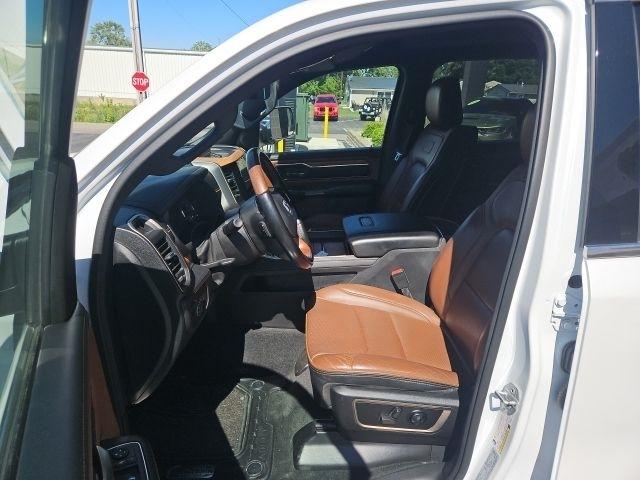 RAM 1500 Longhorn 4x4 Crew Cab 5'7" Box 2022