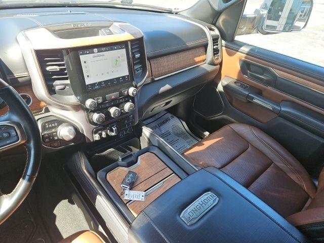 RAM 1500 Longhorn 4x4 Crew Cab 5'7" Box 2022