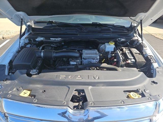 RAM 1500 Longhorn 4x4 Crew Cab 5'7" Box 2022
