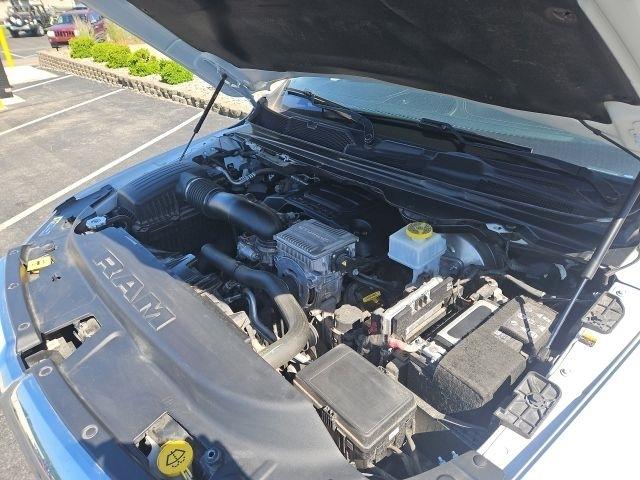 RAM 1500 Longhorn 4x4 Crew Cab 5'7" Box 2022