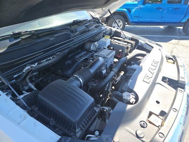 RAM 1500 Longhorn 4x4 Crew Cab 5'7" Box 2022