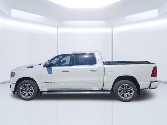 RAM 1500 Longhorn 4x4 Crew Cab 5'7" Box 2022