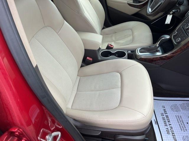 Buick Verano 4dr Sdn 2012