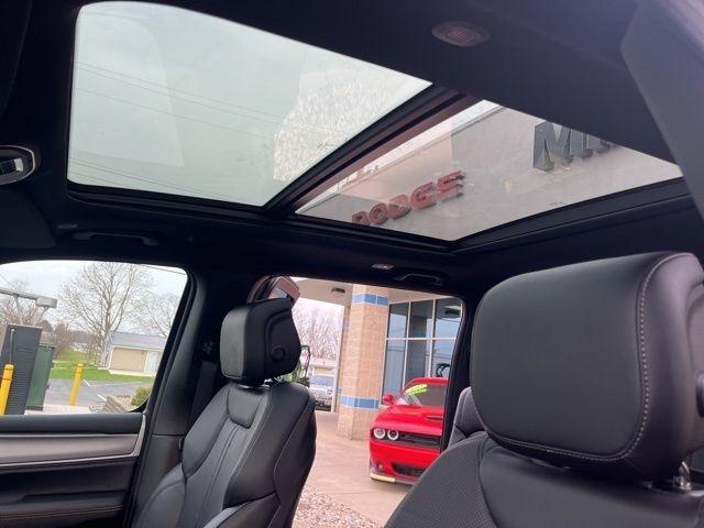 Jeep Grand Wagoneer Limited Altitude 4x4 2026