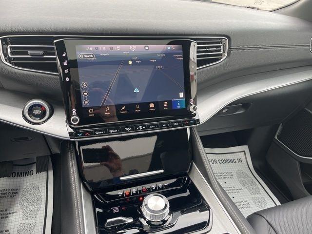 Jeep Grand Wagoneer Limited Altitude 4x4 2026