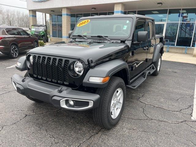 Jeep Gladiator Sport S 4x4 2023