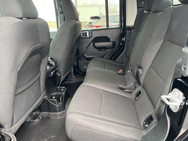 Jeep Gladiator Sport S 4x4 2023