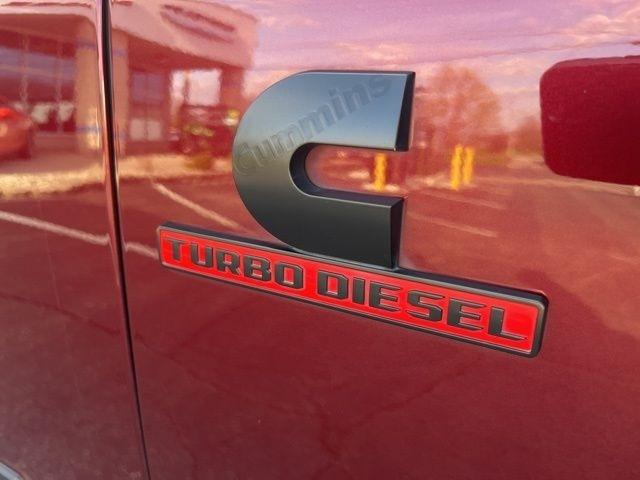 RAM 2500 Laramie 4x4 Crew Cab 6'4" Box 2021