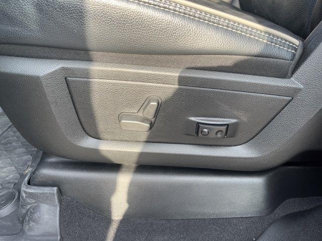 RAM 2500 Laramie 4x4 Crew Cab 6'4" Box 2021