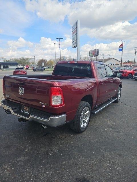 RAM 1500 Big Horn 4x4 Crew Cab 5'7" Box 2022