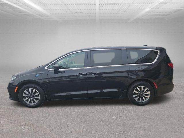 Chrysler Pacifica Hybrid Touring L FWD 2023