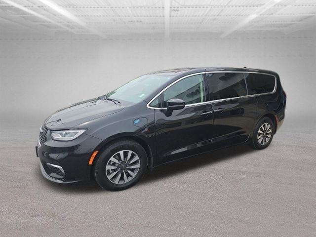 Chrysler Pacifica Hybrid Touring L FWD 2023