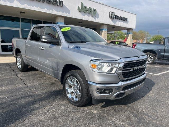 RAM 1500 Big Horn 4x4 Crew Cab 5'7" Box 2022