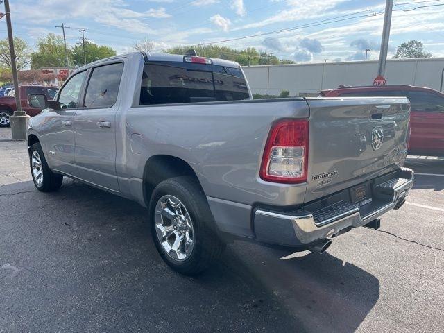 RAM 1500 Big Horn 4x4 Crew Cab 5'7" Box 2022