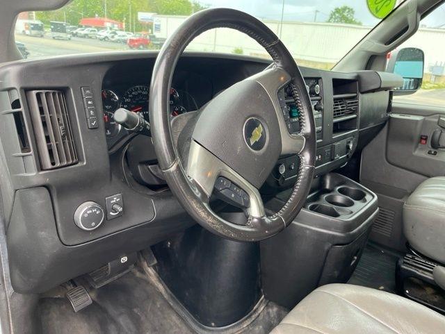 Chevrolet Express Cargo Van RWD 3500 135" 2019