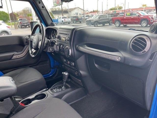 Jeep Wrangler Unlimited 4WD 4dr Sport 2014