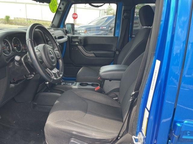 Jeep Wrangler Unlimited 4WD 4dr Sport 2014