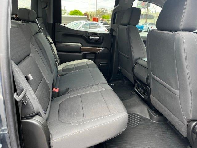 Chevrolet Silverado 1500 4WD Crew Cab 147" RST 2021