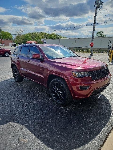 2018 Jeep Grand Cherokee Altitude 4x4 *Ltd Avail*