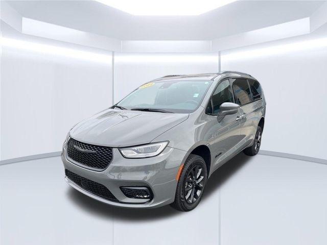 Chrysler Pacifica Touring L FWD 2021