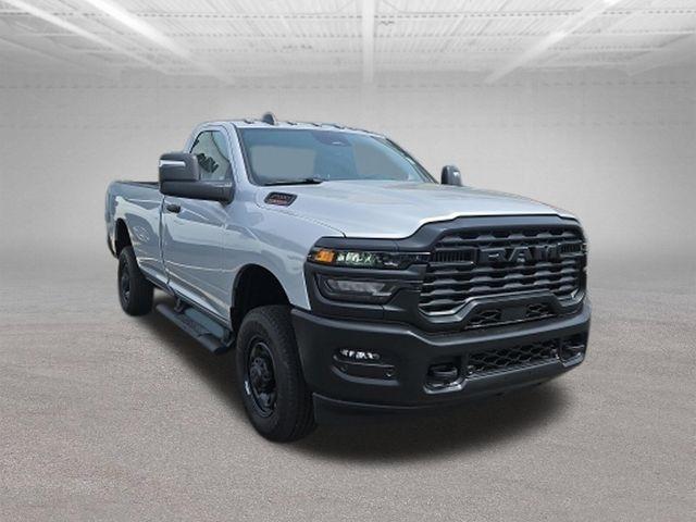 RAM 2500 Tradesman 4x4 Reg Cab 8' Box 2026