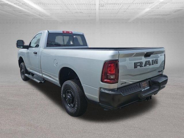 RAM 2500 Tradesman 4x4 Reg Cab 8' Box 2026