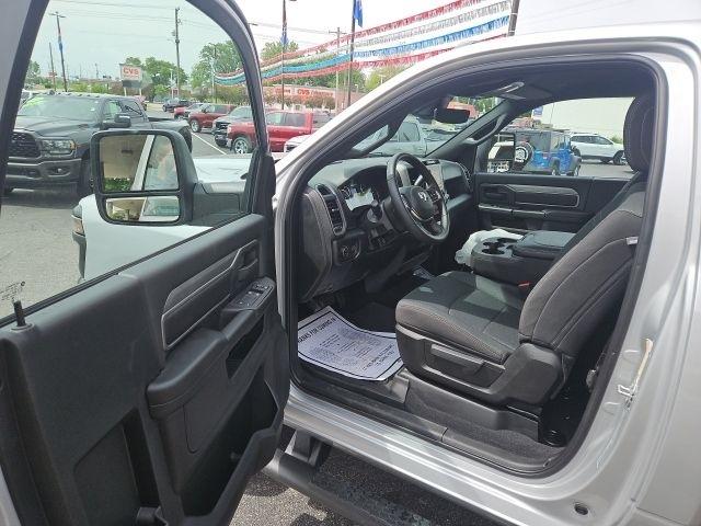 RAM 2500 Tradesman 4x4 Reg Cab 8' Box 2026