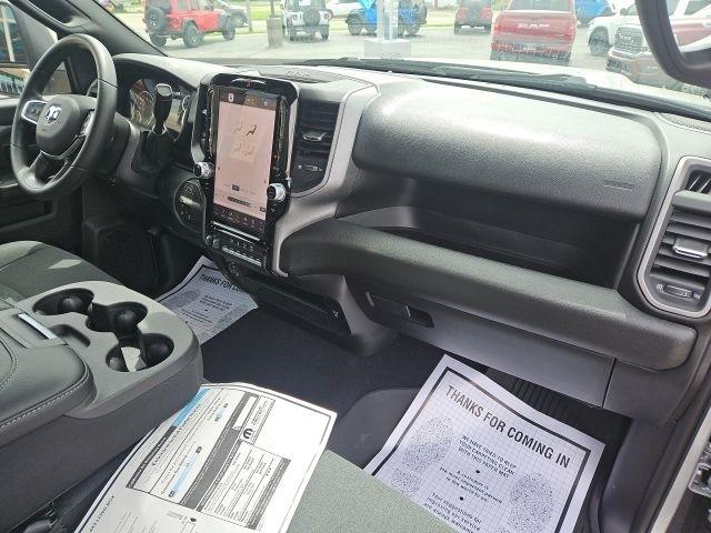 RAM 2500 Tradesman 4x4 Reg Cab 8' Box 2026