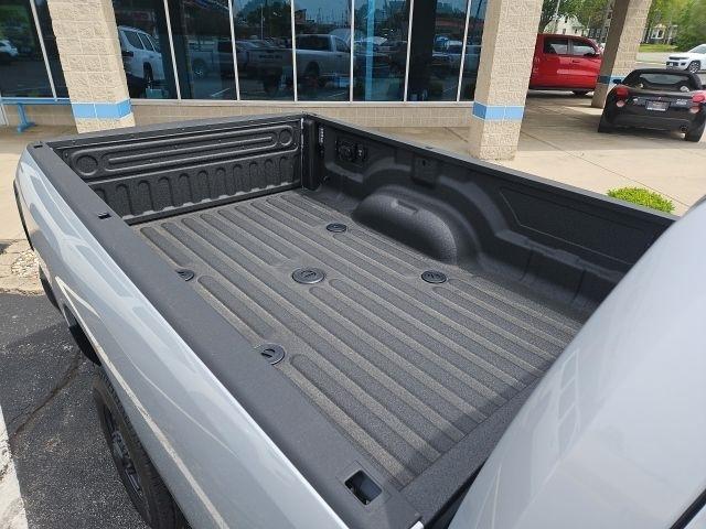 RAM 2500 Tradesman 4x4 Reg Cab 8' Box 2026