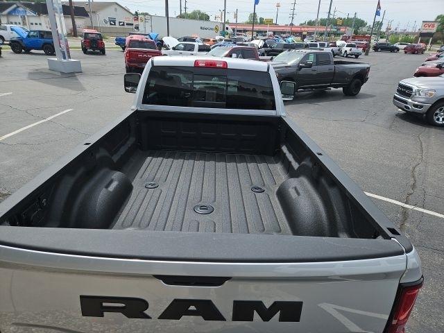 RAM 2500 Tradesman 4x4 Reg Cab 8' Box 2026