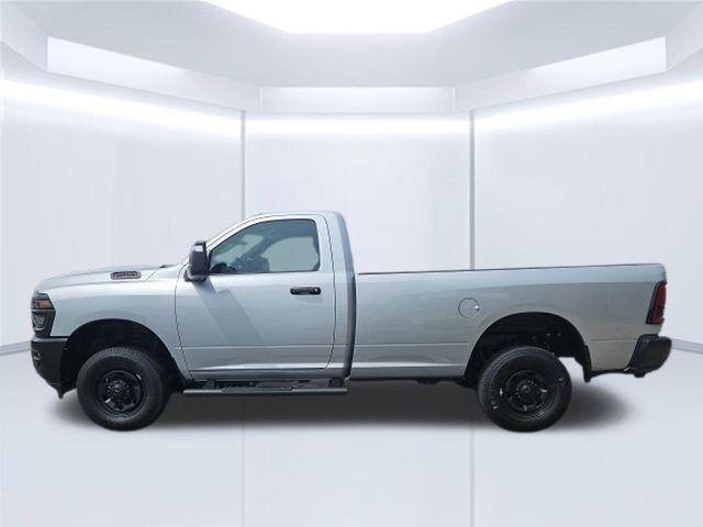 RAM 2500 Tradesman 4x4 Reg Cab 8' Box 2026