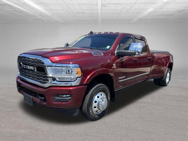 RAM 3500 Limited 4x4 Crew Cab 8' Box 2024