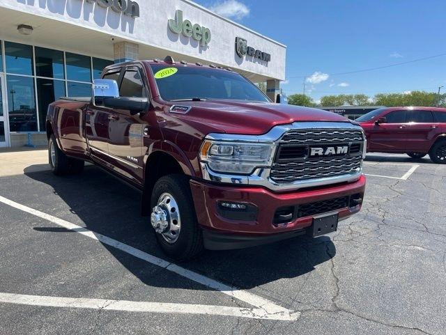RAM 3500 Limited 4x4 Crew Cab 8' Box 2024