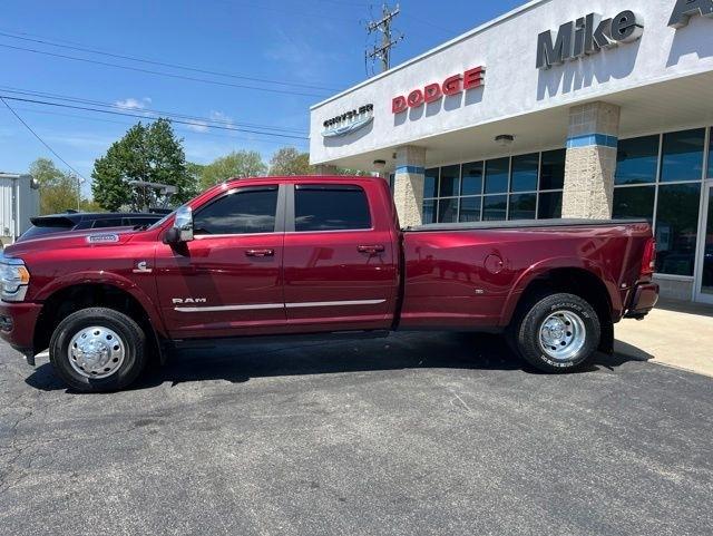 RAM 3500 Limited 4x4 Crew Cab 8' Box 2024