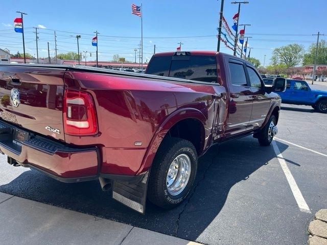 RAM 3500 Limited 4x4 Crew Cab 8' Box 2024