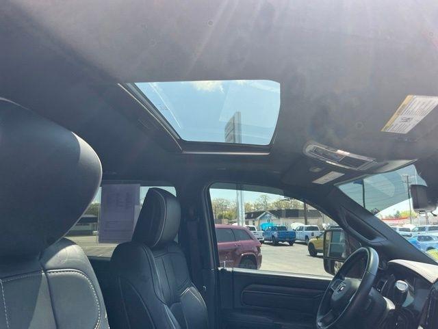 RAM 3500 Limited 4x4 Crew Cab 8' Box 2024